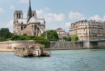 1737640476_350_PAR_Seine River Cruise, start at Eiffel Tower_1.jpg